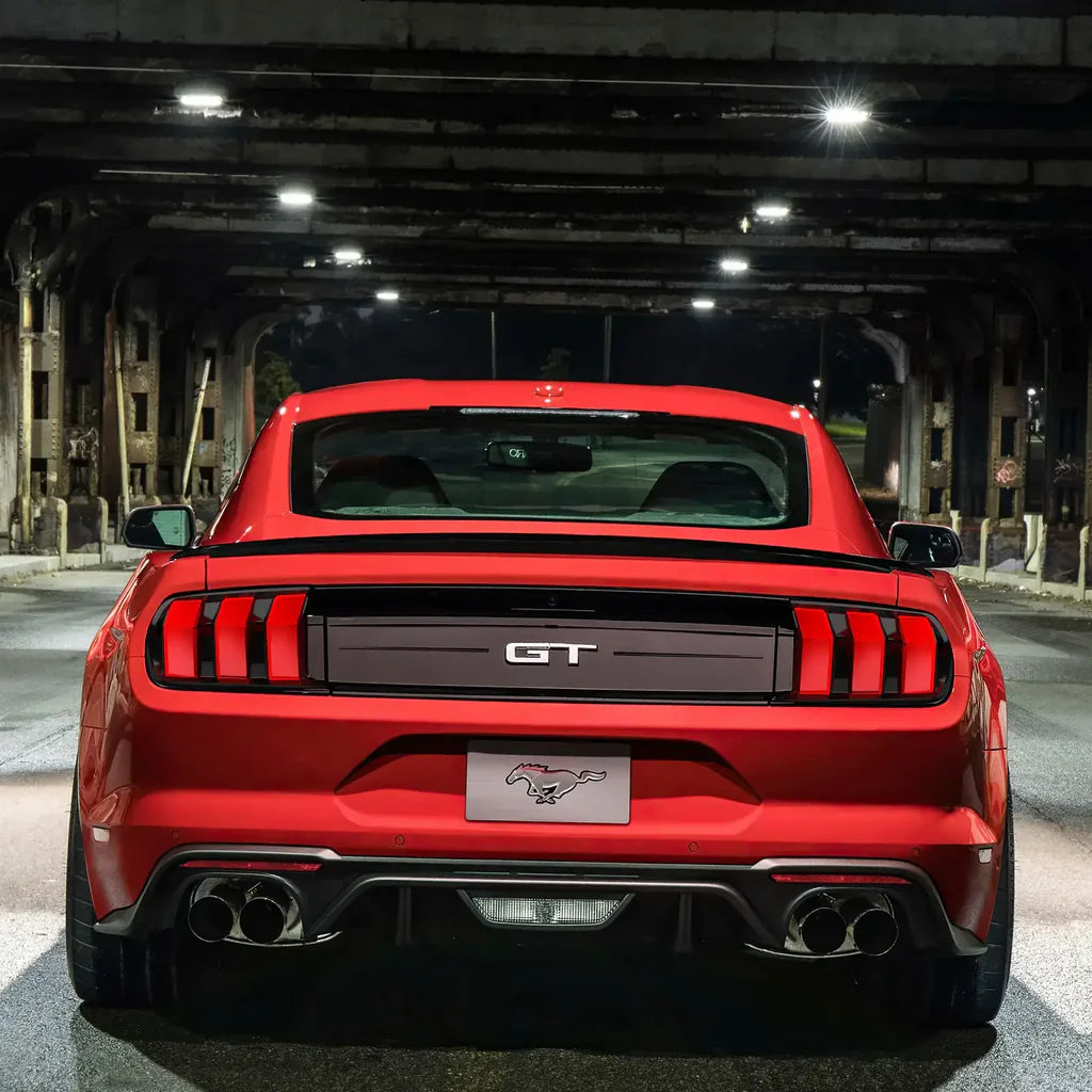 Zadné LED svetlá Ford Mustang S550 (2015–2023)