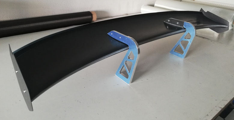 GTR Rear Wing (147 cm / GFRP or CFRP)