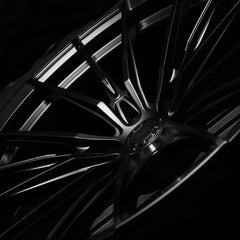 Kované multi-spoke disky Gloss Black 18–24"