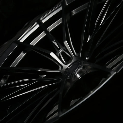 Kované multi-spoke disky Gloss Black 18–24"