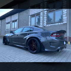 Ducktail spojler V1 Dodge Charger VII LD S2 2014–2023