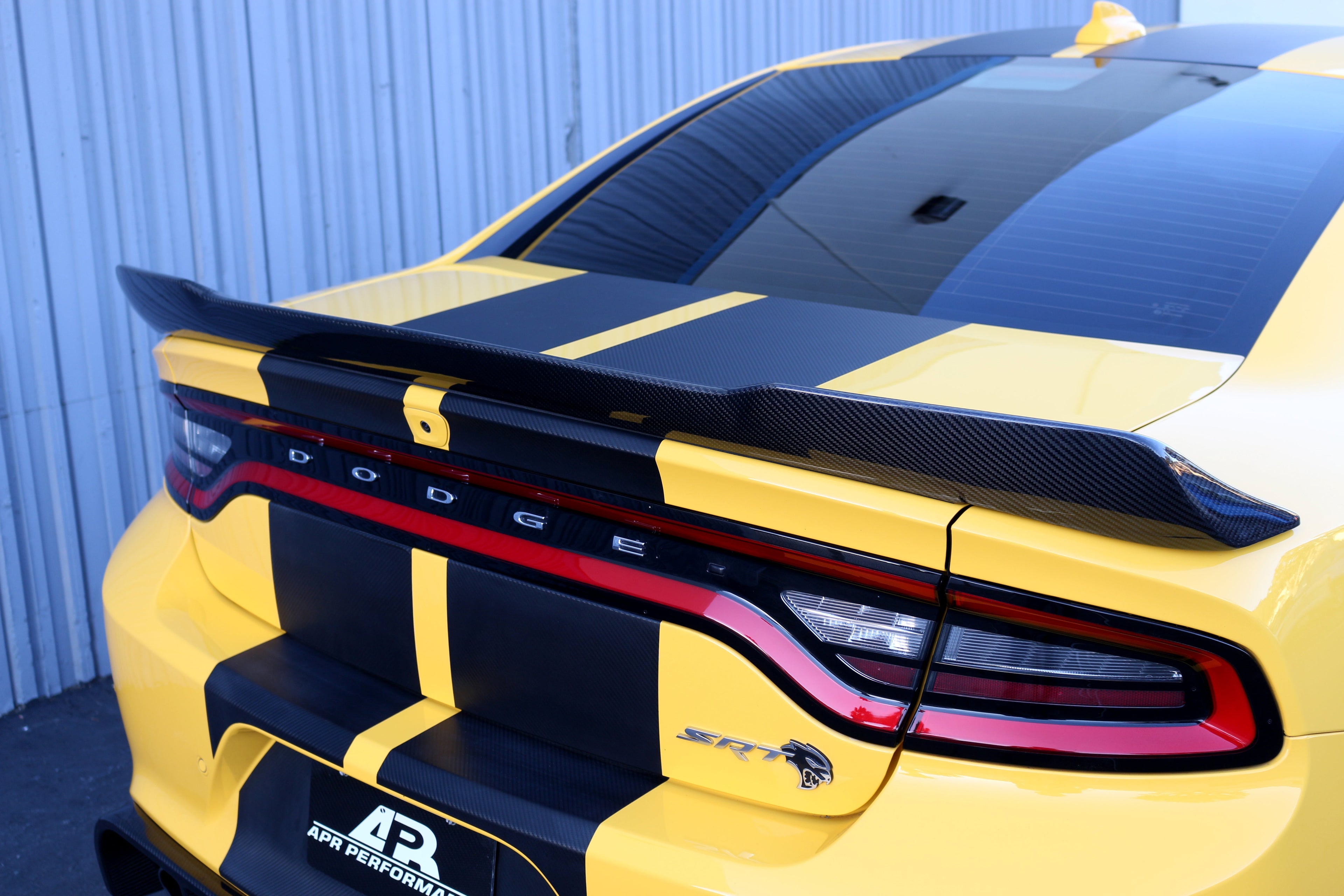 Karbónový zadný spoiler APR Dodge Charger Hellcat (2015–2023)
