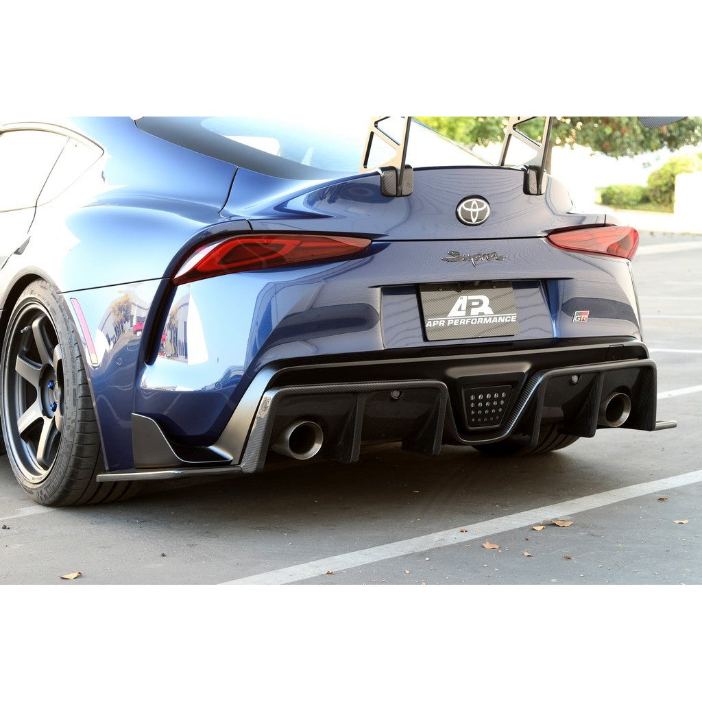 Karbonový zadný difúzor APR pre Toyota Supra (2020+)