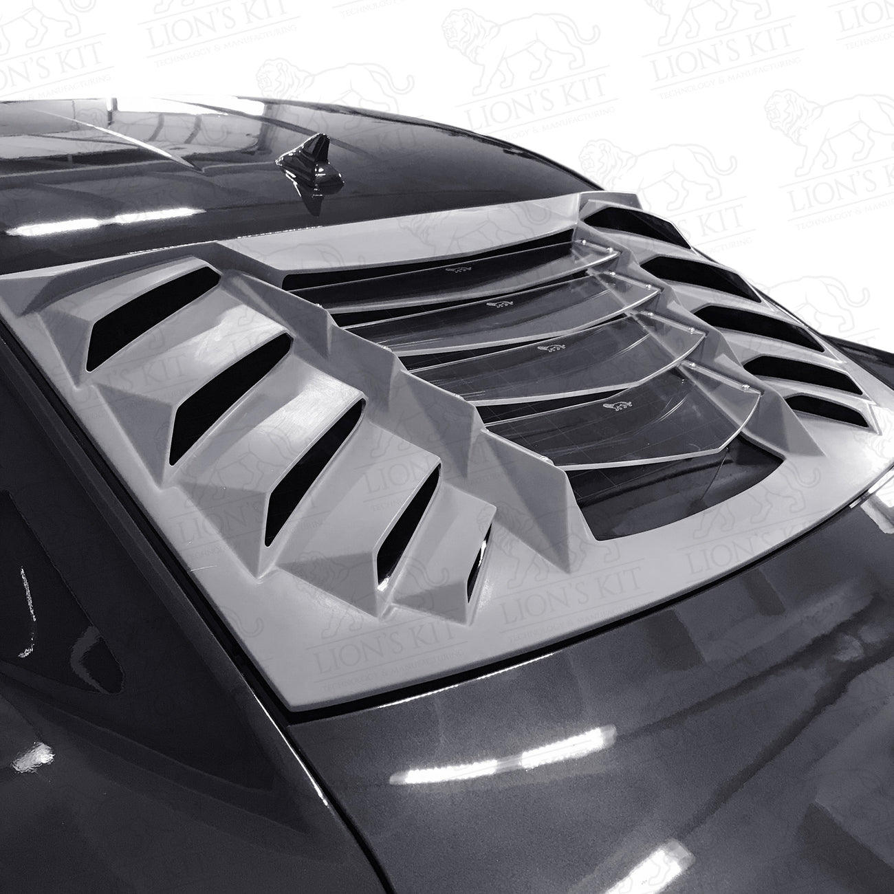 Žalúzia zadného okna (Rear Window Louver) pre Chevrolet Camaro 5. gen (2009 – 2015)