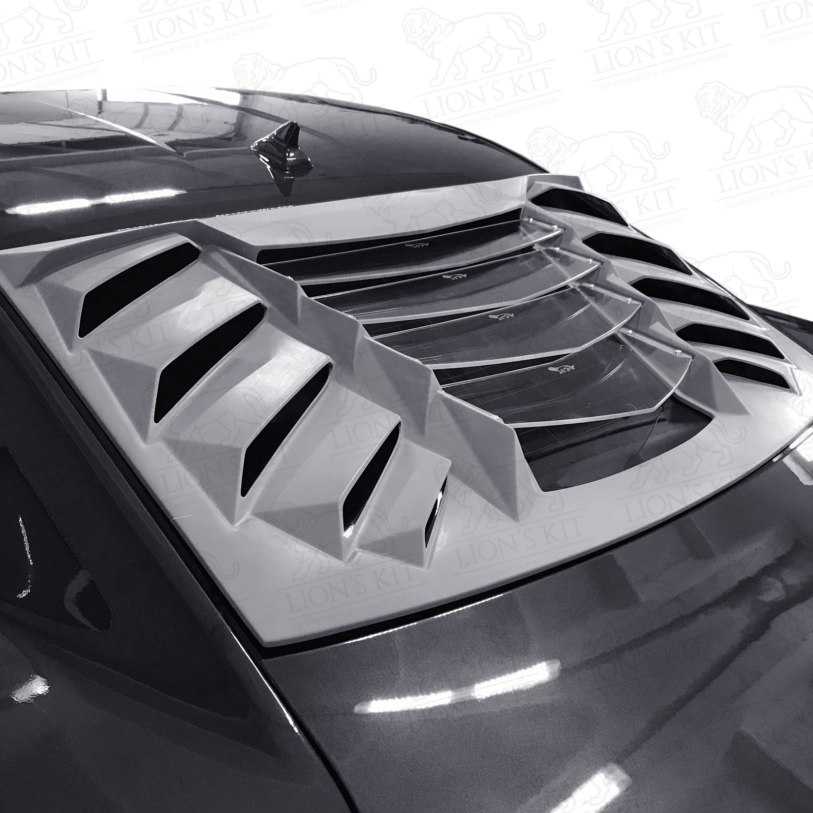 Žalúzia zadného okna (Rear Window Louver) pre Chevrolet Camaro 5. gen (2009 – 2015)