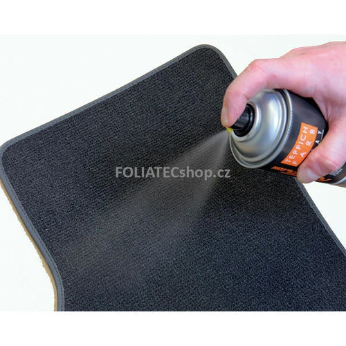 Farba na autokoberce čierna matná (400 ml)