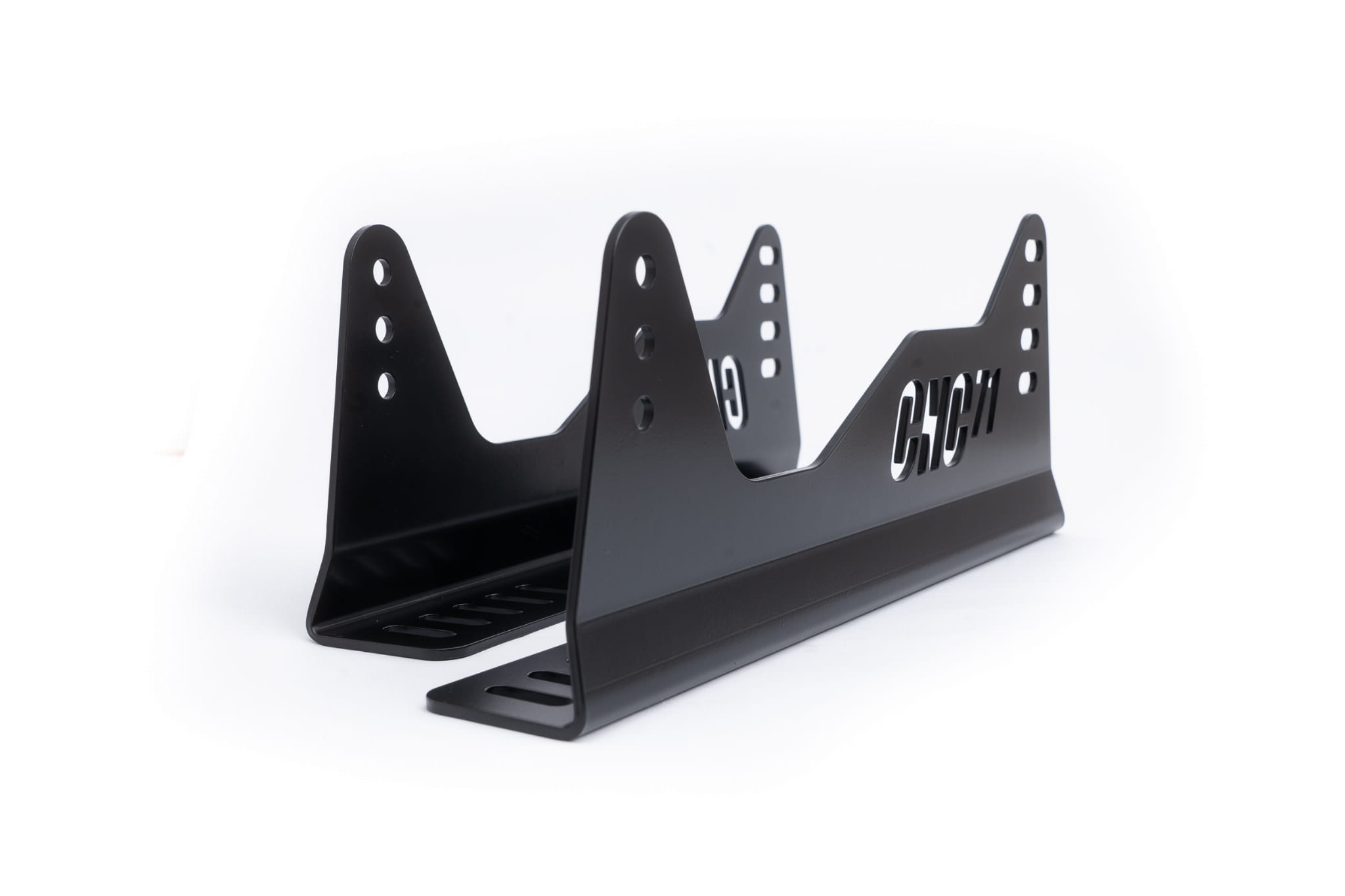 Univerzálne bočné držiaky sedačky (bucket seat mounts) – racing CNC71