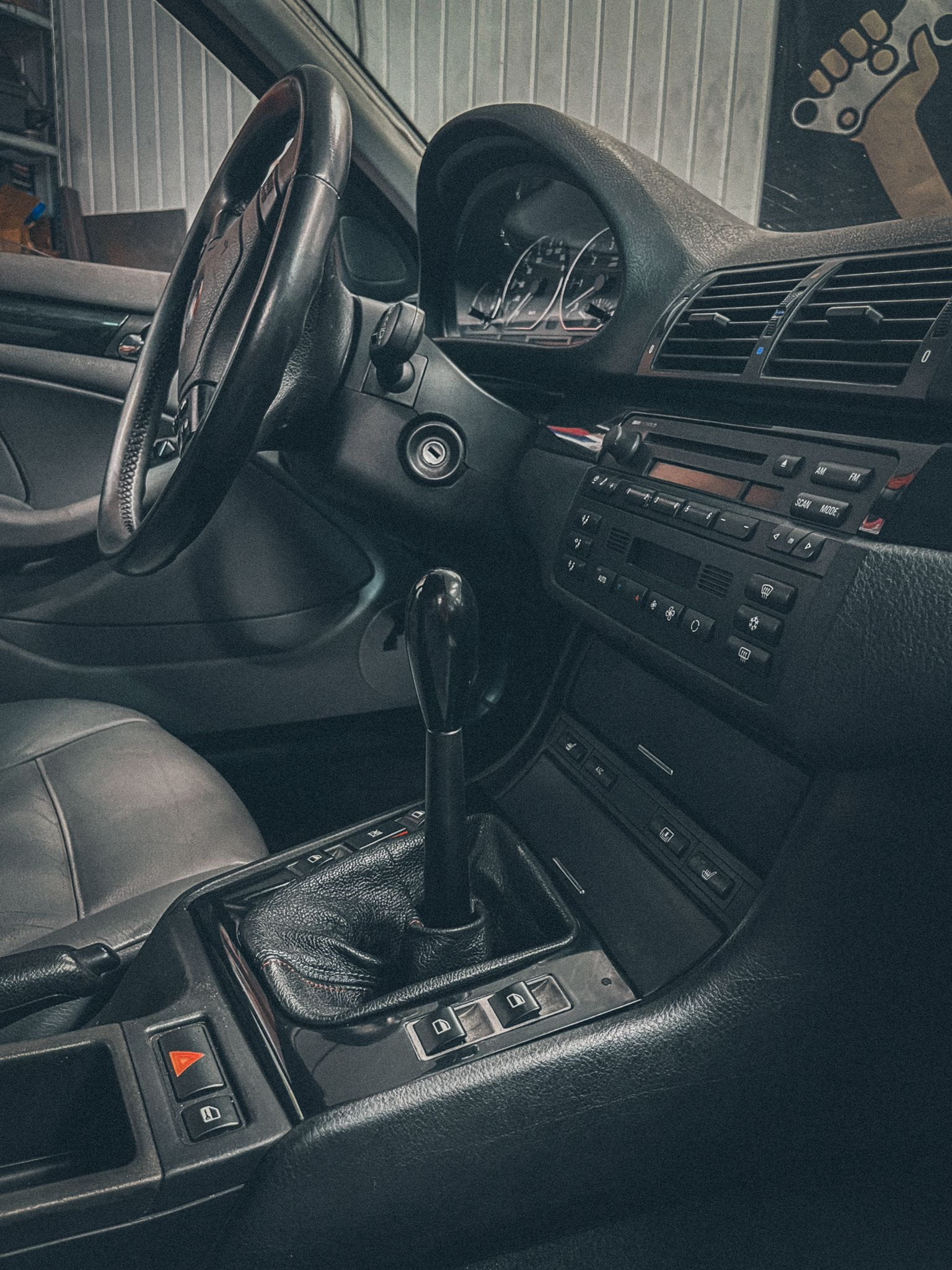 Nastaviteľné krátke radenie (short shifter)  BMW – E30 / E36 / E46