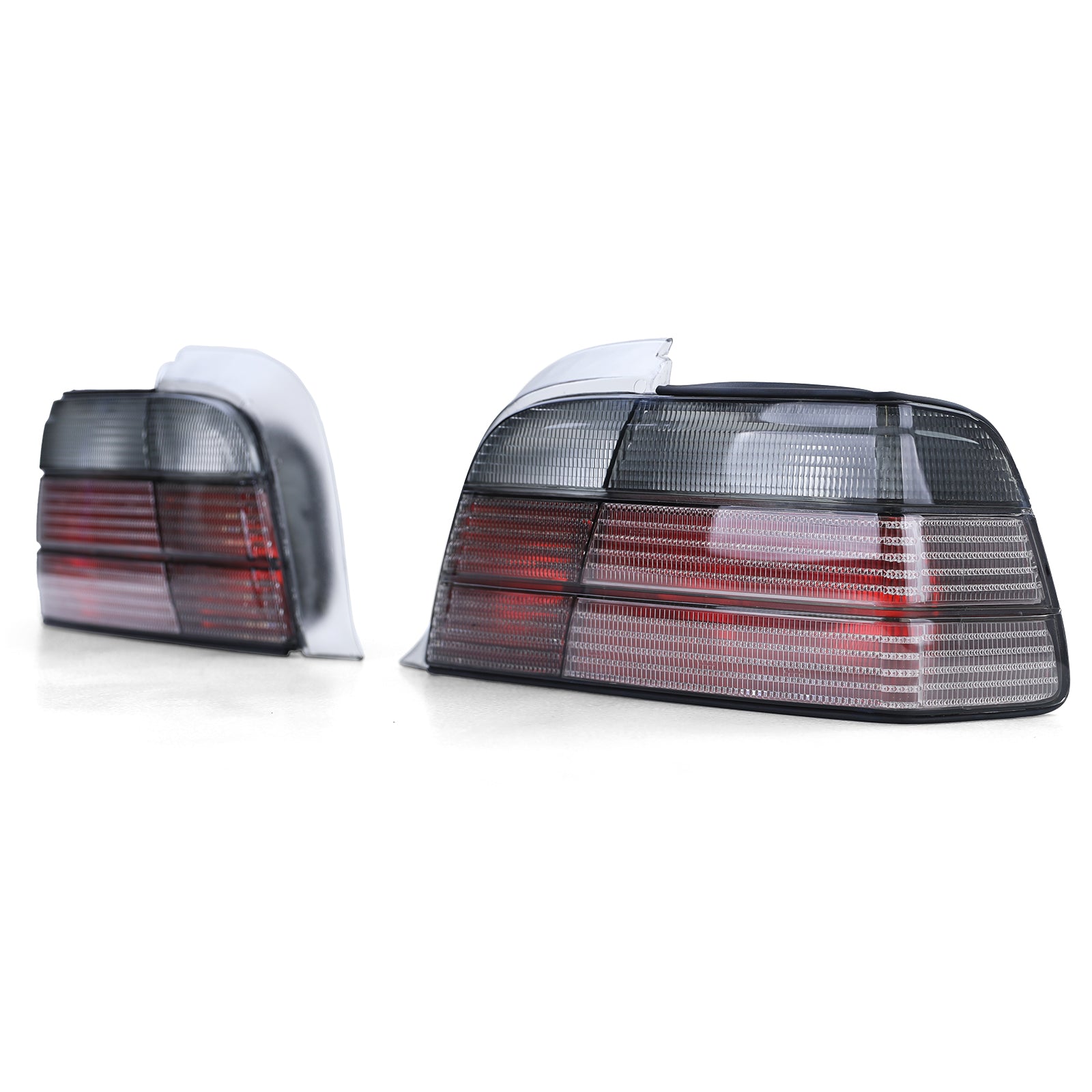 BMW 3 (E36) (1990-1998), 3 Cabriolet (E36) (1993-1999) , 3 Compact (E36) (1994-2000) , 3 Coupe (E36) (1992-1999) zadné svetlá