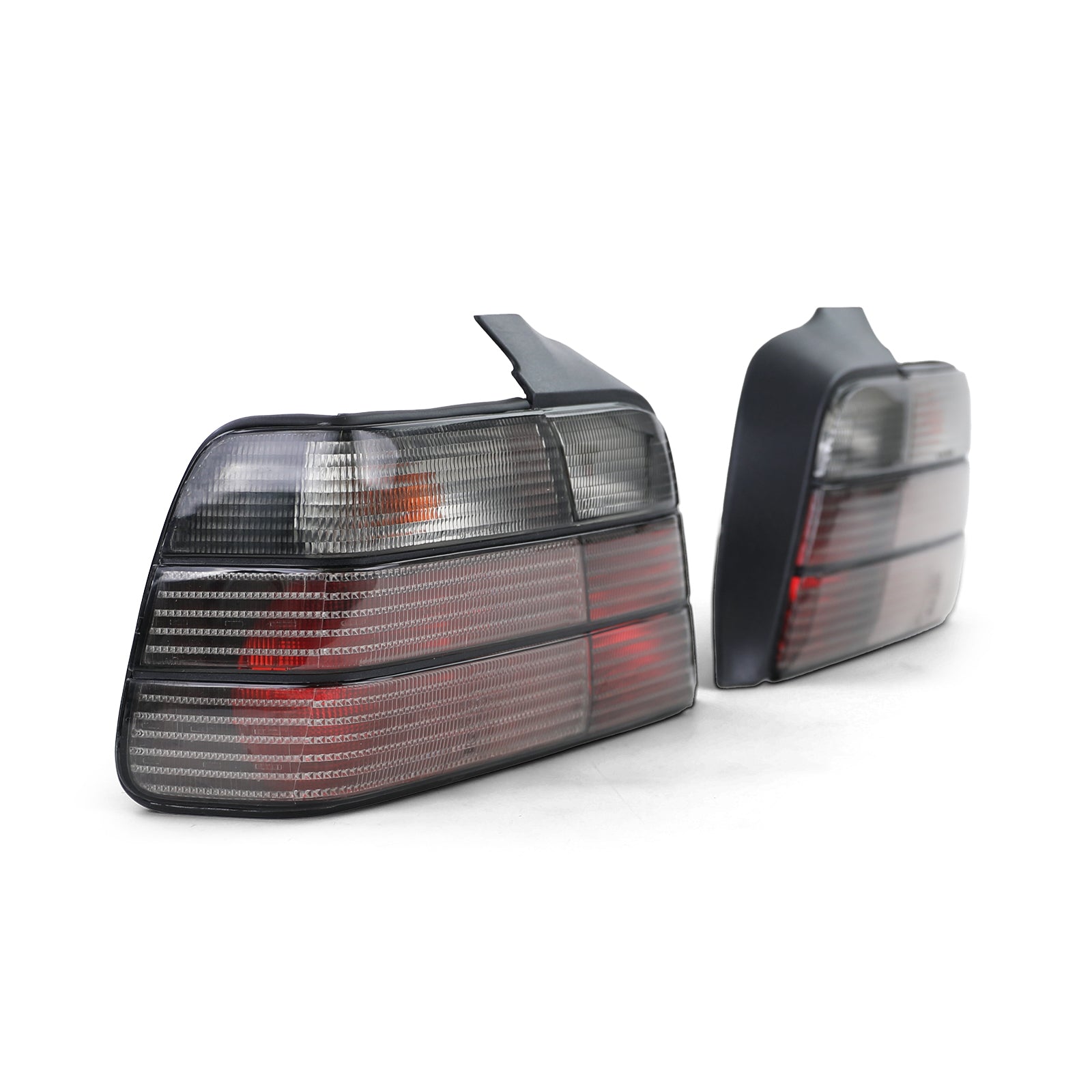 BMW 3 (E36) (1990-1998), 3 Compact (E36) (1994-2000) , 3 Coupe (E36) (1992-1999) , 3 Touring (E36) (1995-1999) zadné svetlá