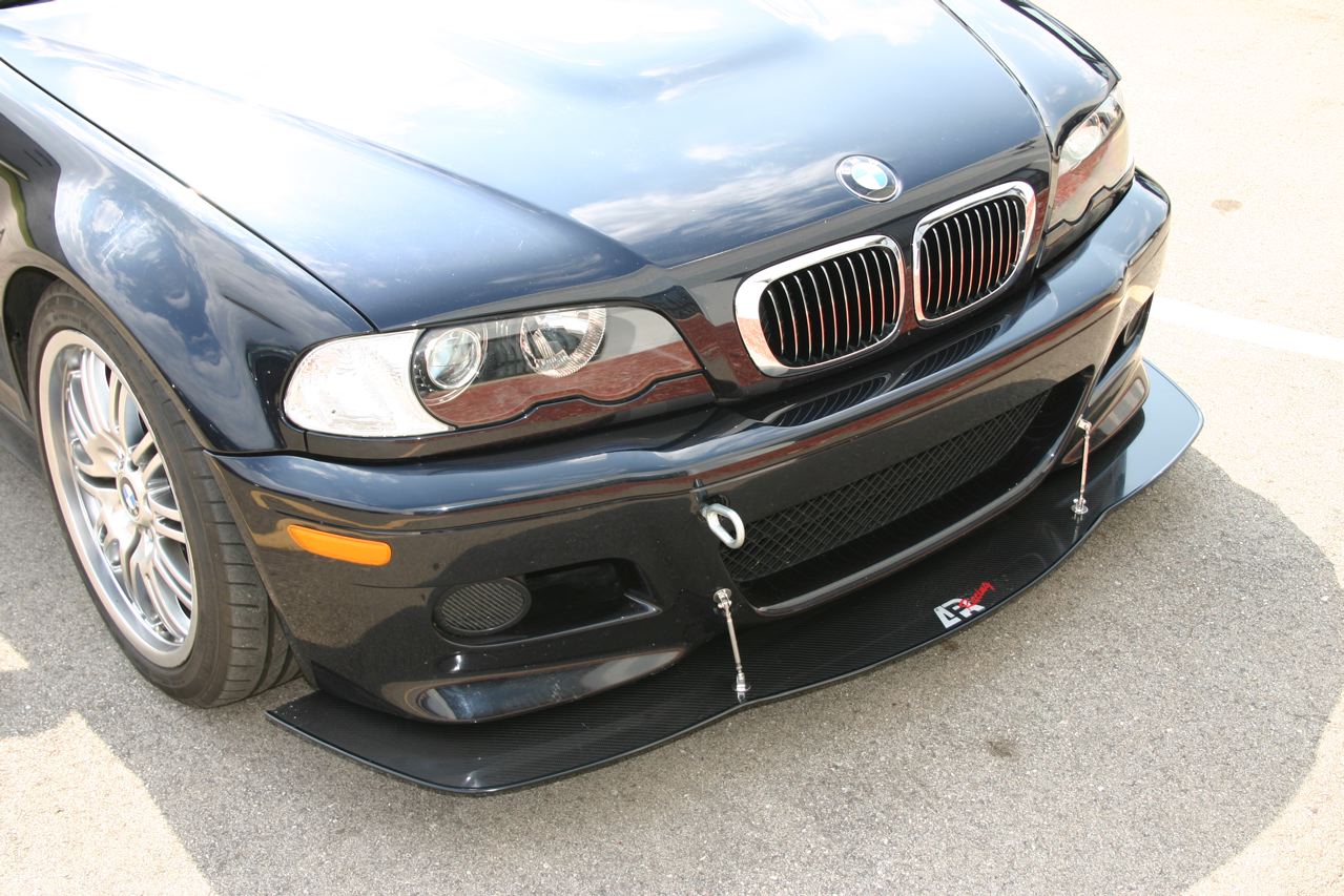 Karbonový predný splitter APR pre BMW E46 M3 – vrátane montážnych tyčí