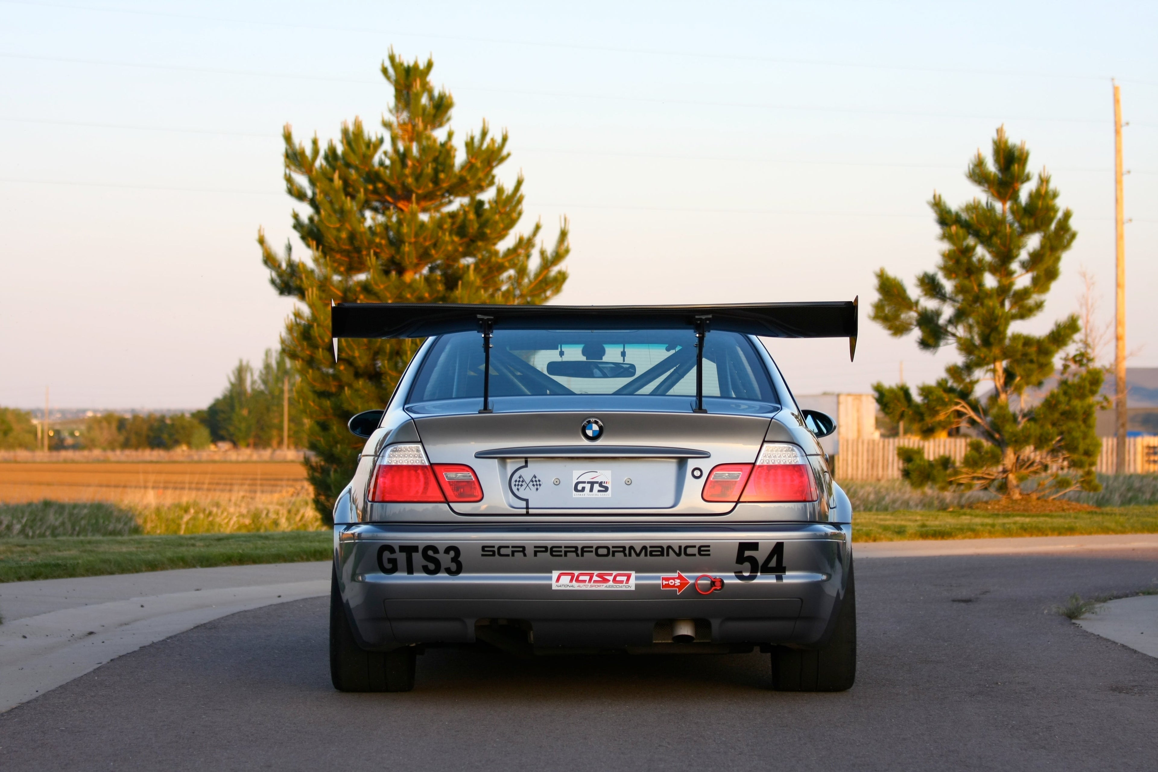 BMW E46 Coupe GTC-300 karbónové nastaviteľné krídlo 2001-2006