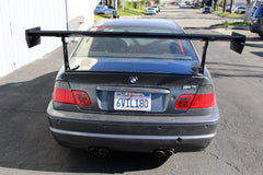 Karbónové nastaviteľné krídlo BMW E46 Coupe GT-250 (2001–2006)