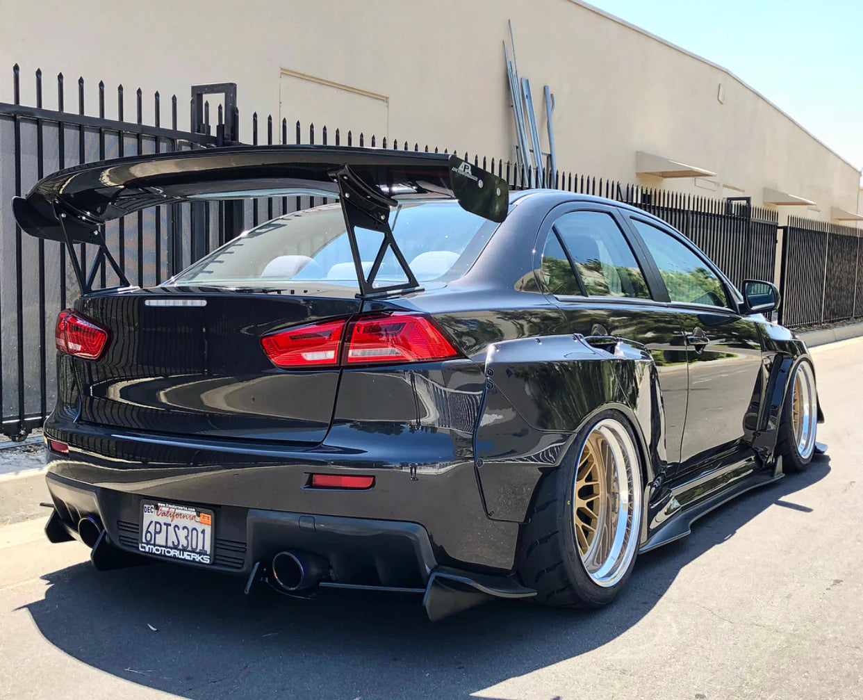 Mitsubishi Lancer EVO X Zadný difúzor