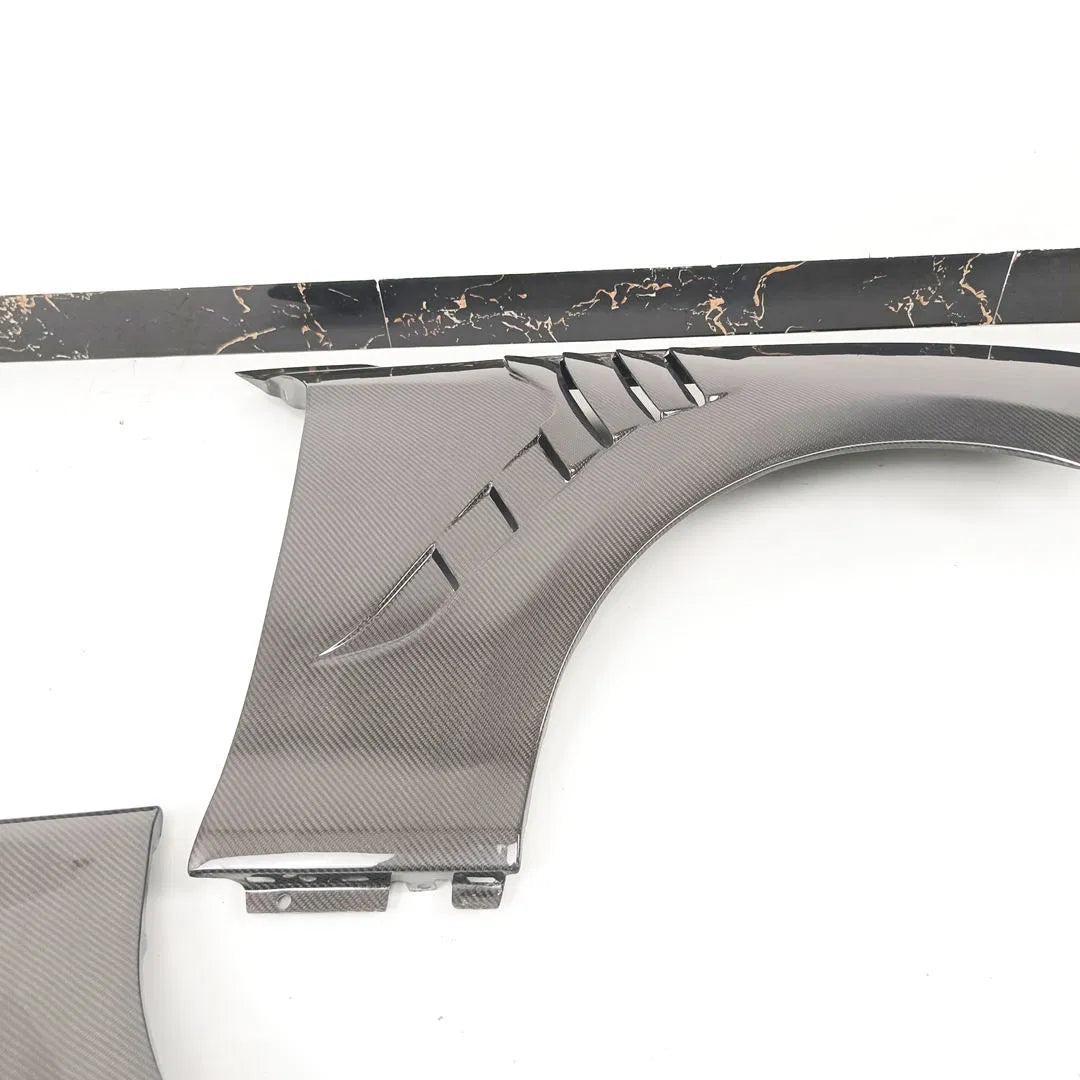 Karbónové blatníky s výduchmi pre BMW F20 F21 2011–2019