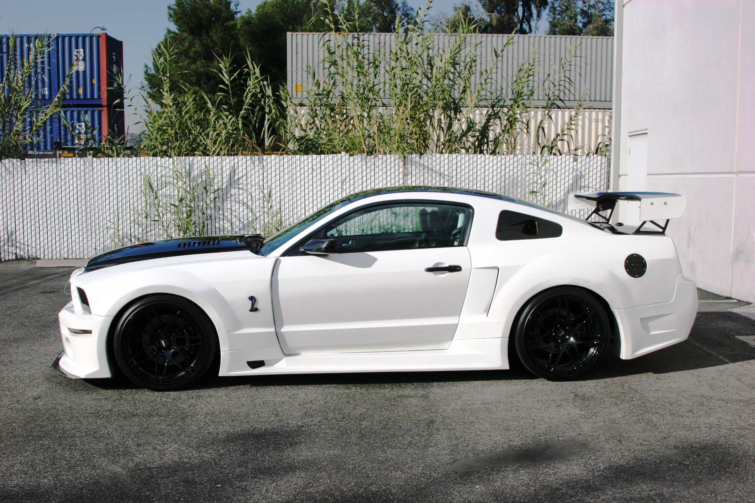 Ford Shelby GT500 Widebody karbónový aero kit 2006-2009