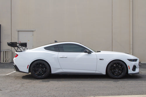 Karbónové nastaviteľné krídlo APR GT-250 Ford Mustang S650 (2024–)
