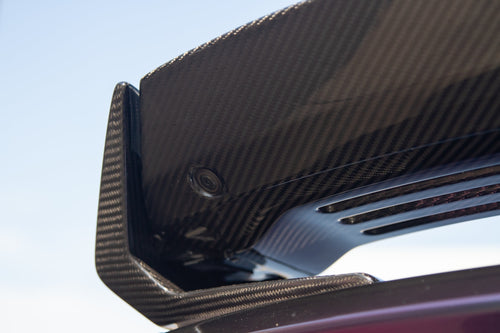 Karbónový Gurney flap APR pre spoiler Ford Mustang S650 Dark Horse (2024–)