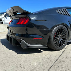 Zadný aerodynamický difúzor Stealth – Ford Mustang GT / EcoBoost Premium (2015 – 2017)