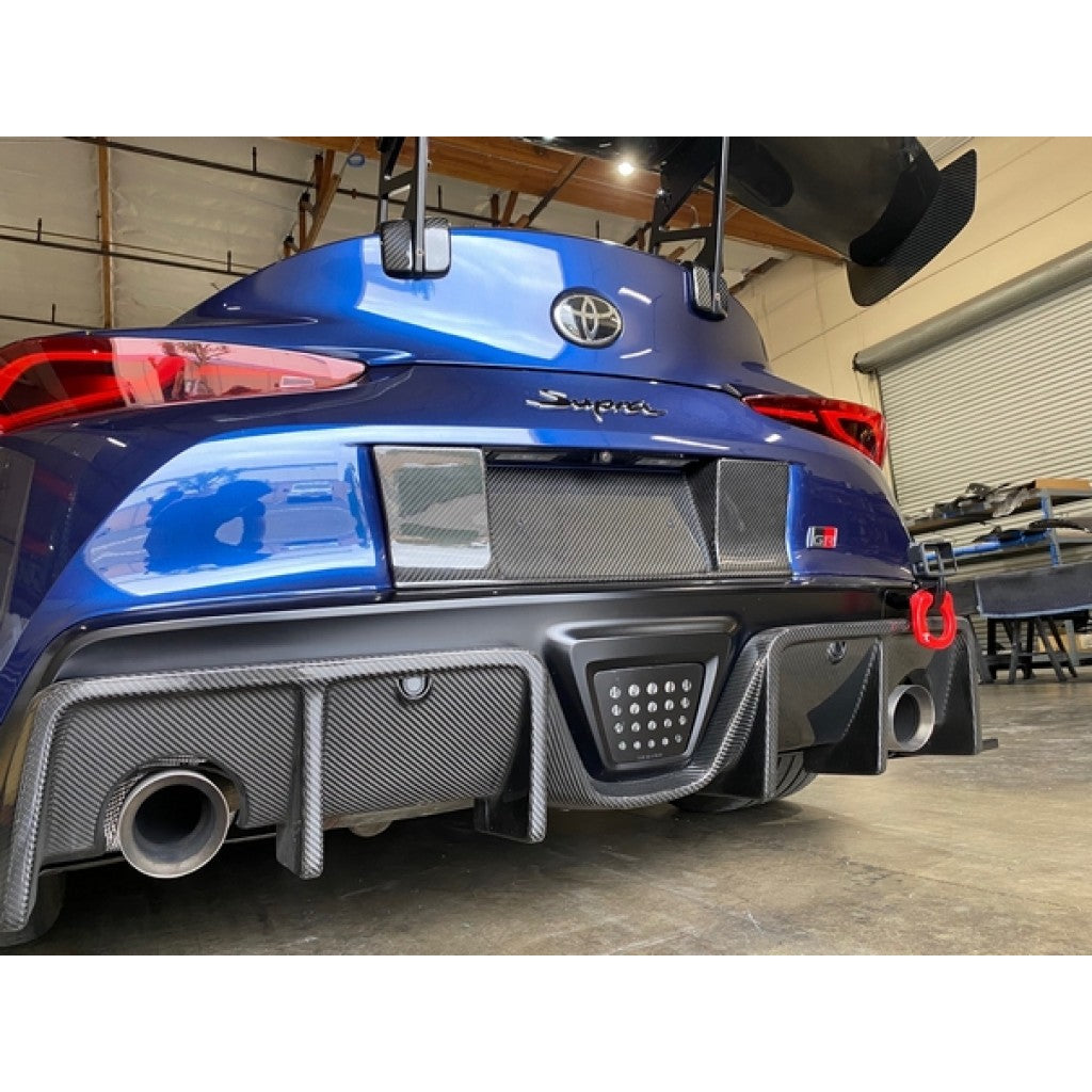 Karbonový zadný difúzor APR pre Toyota Supra (2020+)