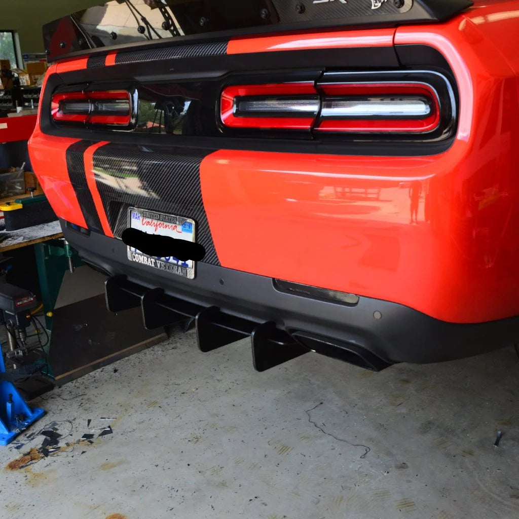 Zadný aerodynamický difúzor – Dodge Challenger (2015 – 2023)