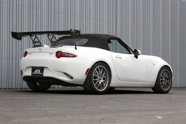 Karbónové nastaviteľné krídlo Mazda MX-5 Miata ND (2016+)