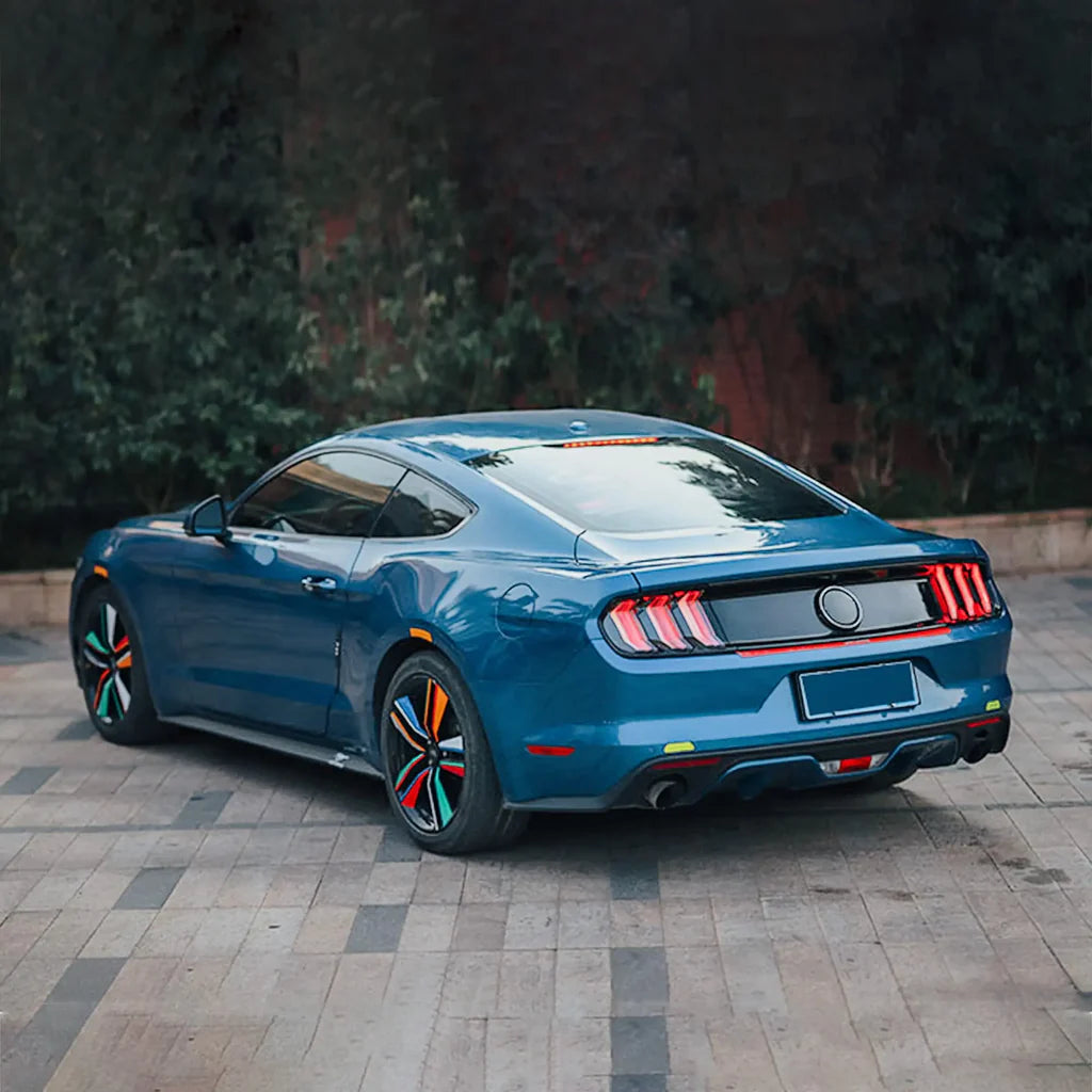 Zadné LED svetlá Ford Mustang S550 (2015–2023) – sekvenčné