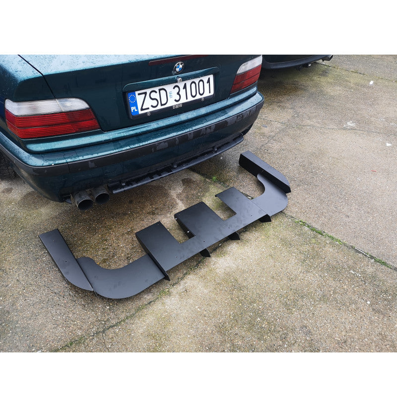 Difúzor zadného nárazníka BMW E36 M-package / M3 – nastaviteľný hliníkový