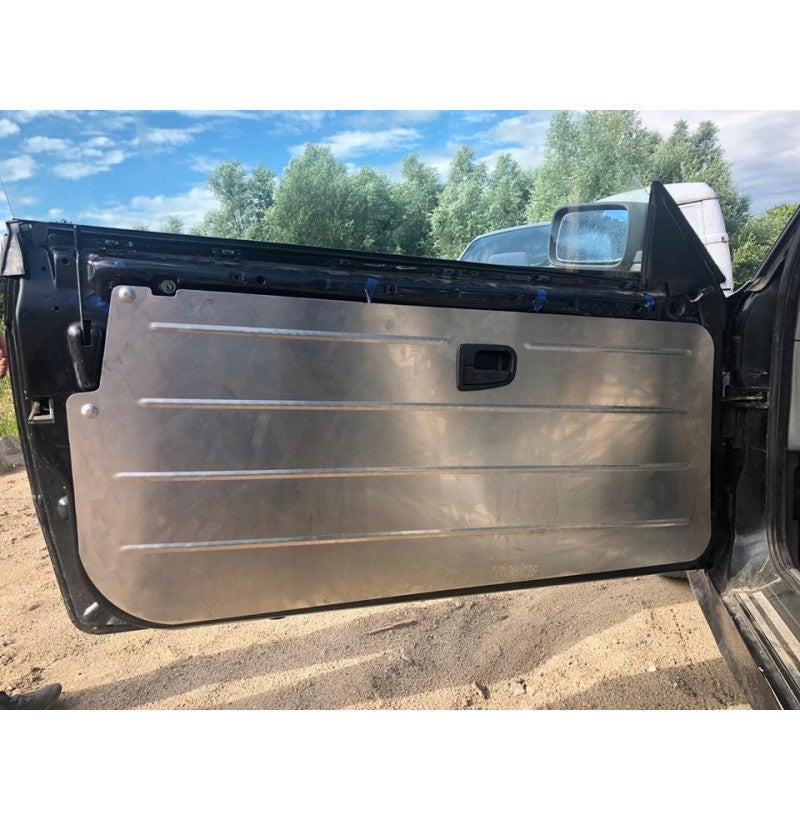 Hliníkové výplne dverí BMW E36 Coupé – predné panely (ľavá + pravá)