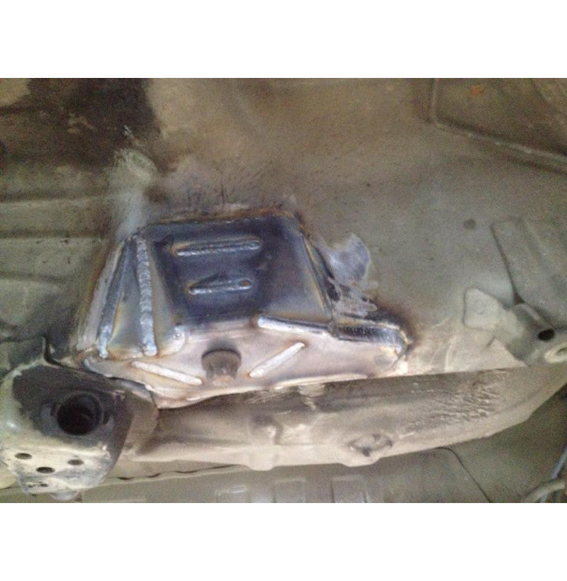 BMW E46 – výstuhy zadnej podlahy / nosníka (subframe reinforcement kit)