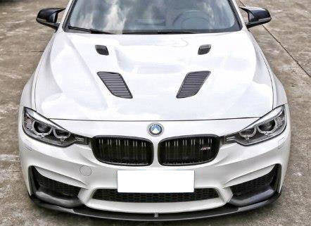 Kapota BMW 3 F30 – GT štýl s vetracími otvormi (od 2011)