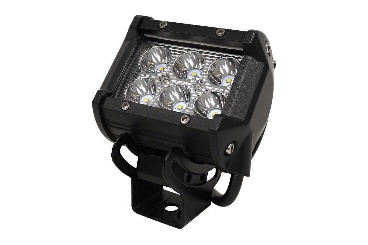 LED pracovné svetlo 18W Flood, IP67, 6000K – pre off-road, poľnohospodárske a stavebné stroje