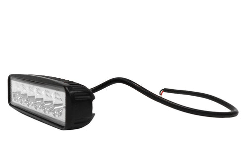 LED pracovné svetlo 18W, IP67, 6000K – pre off-road, poľnohospodárske a stavebné stroje