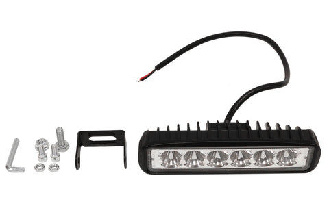 LED pracovné svetlo 18W, IP67, 6000K – pre off-road, poľnohospodárske a stavebné stroje