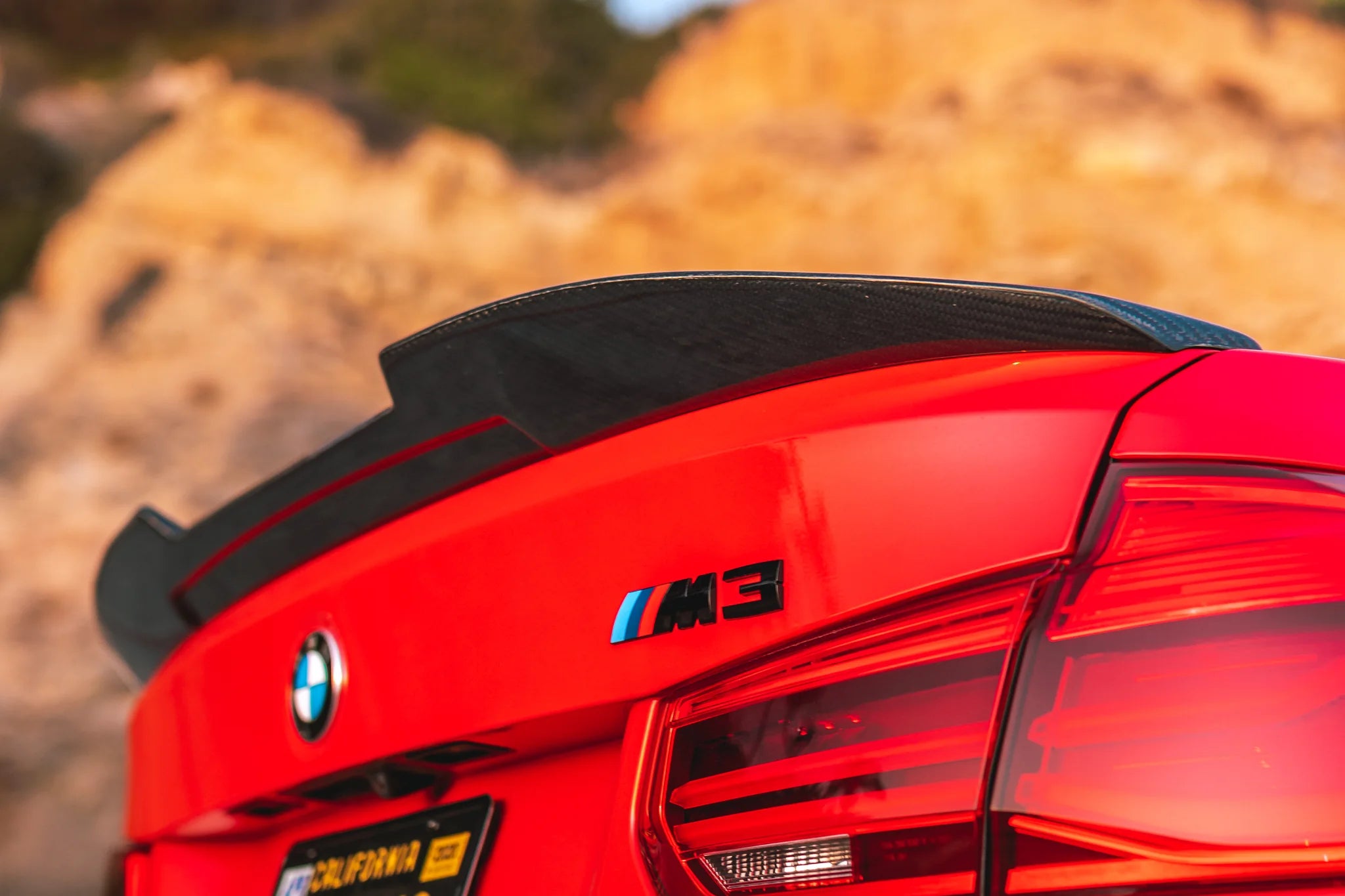 BMW F30 / F80 Karbónový spoiler