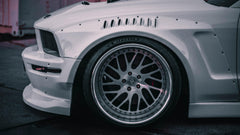 SHIROKAI Widebody Kit – Ford Mustang S197 Pre-Facelift (2005 – 2009)