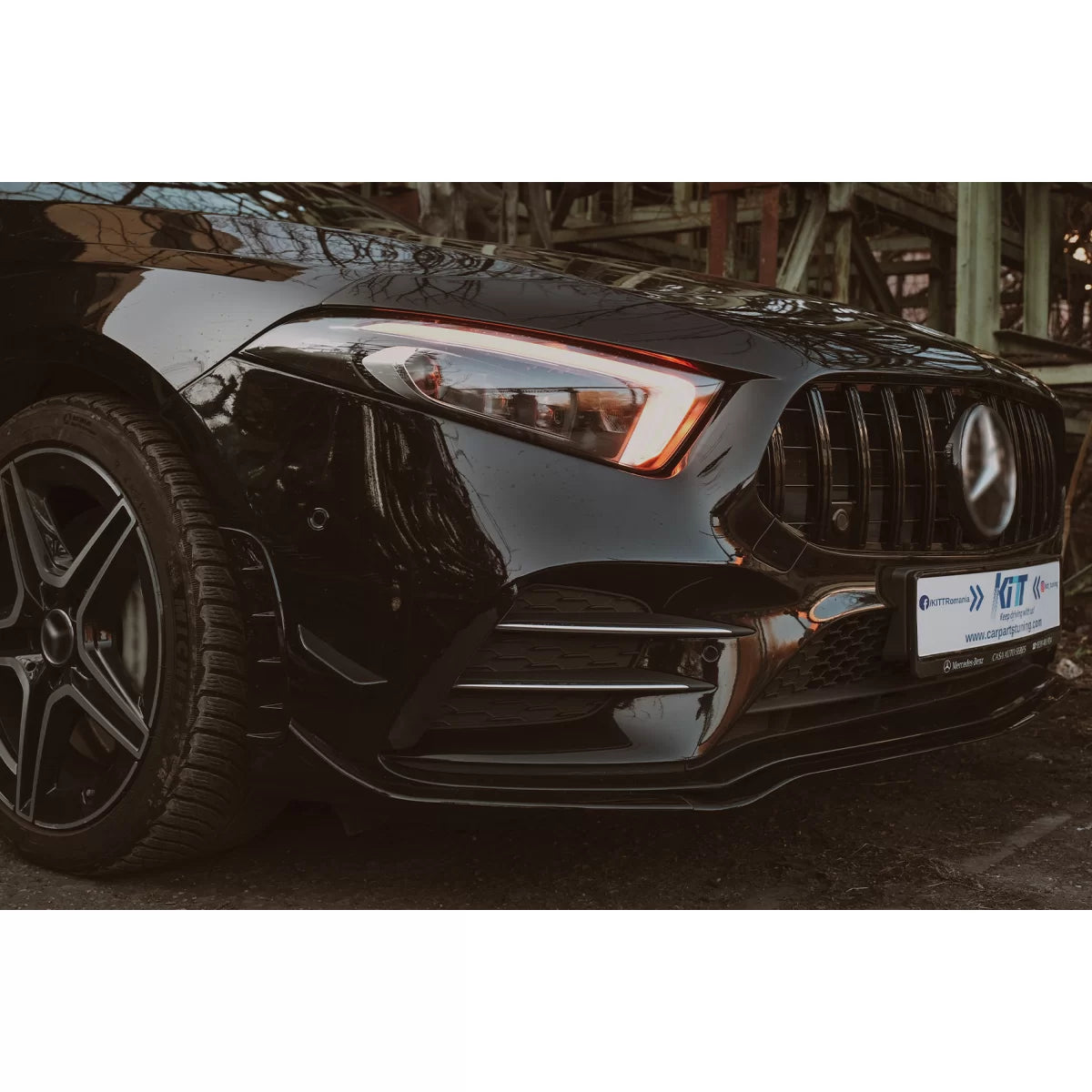 Predné lízatko nárazníka A35 Black Edition pre Mercedes A W177 / V177 (7-dielne)