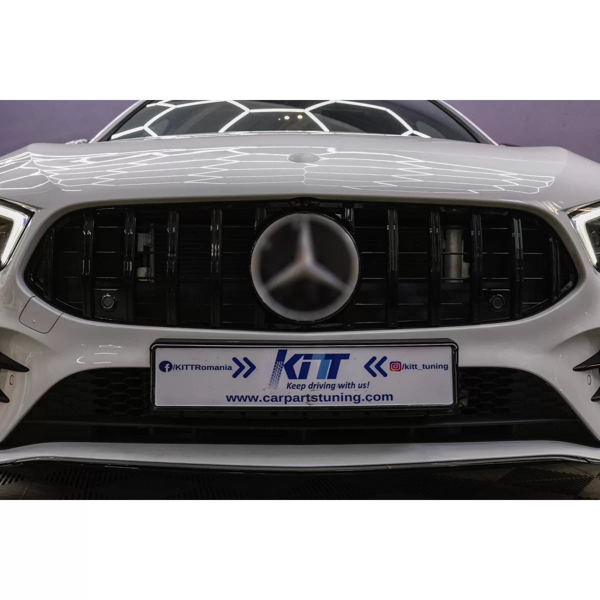 Predné lipo nárazníka A35 pre Mercedes A W177 / V177 Sport Line