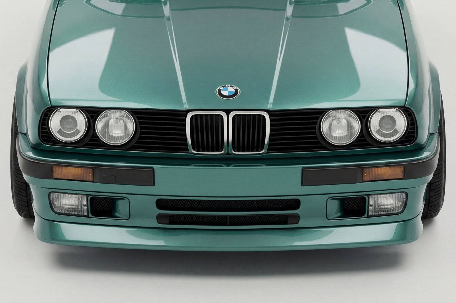 Predný spoiler BMW E30 1987–1991