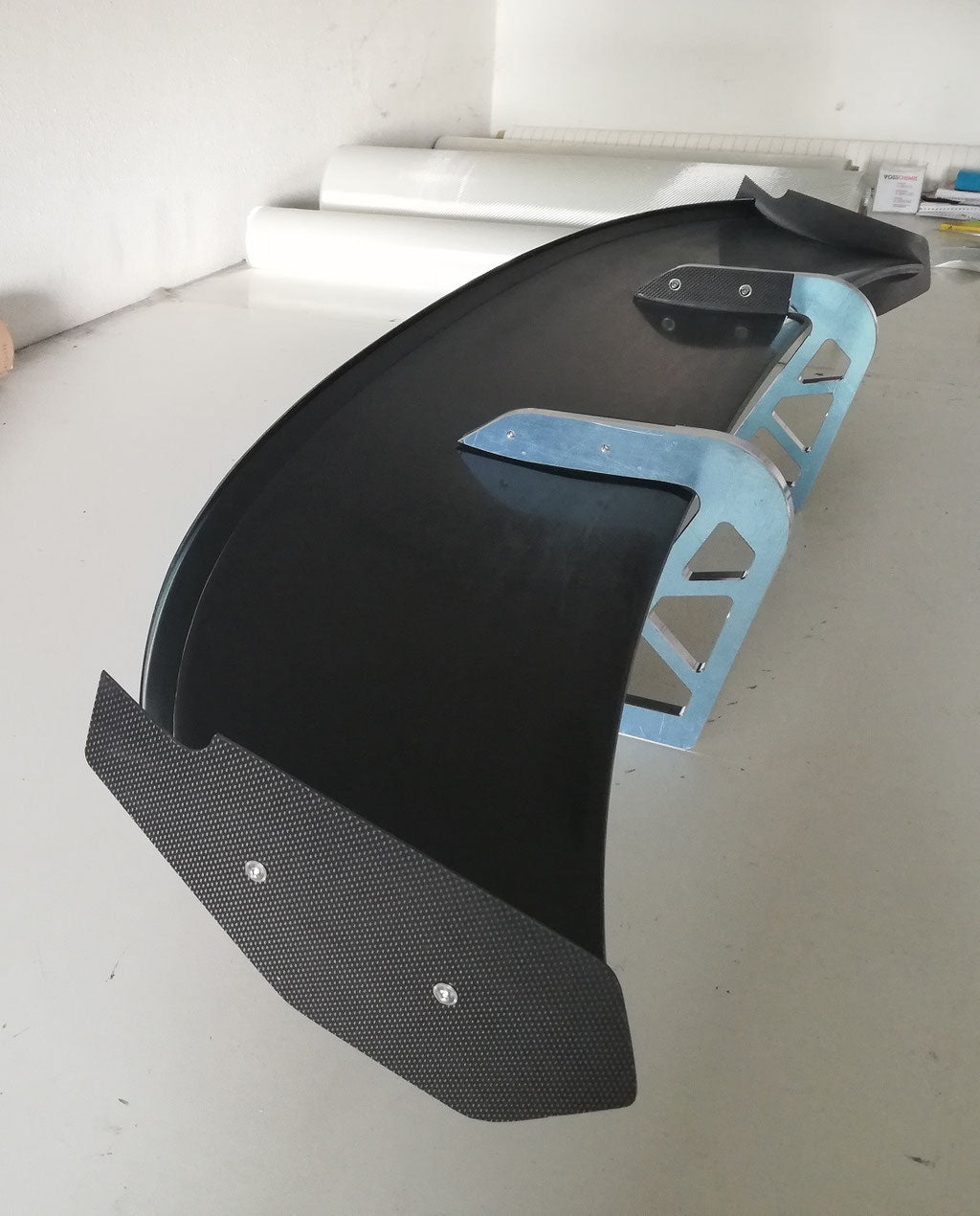 GTR Rear Wing (147 cm / GFRP or CFRP)