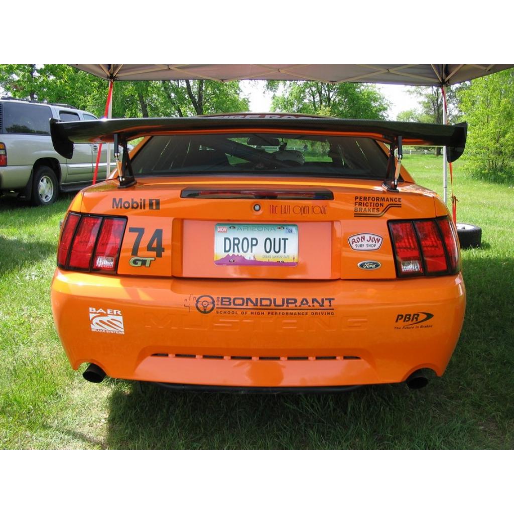 Ford Mustang GTC-200 karbónové nastaviteľné krídlo 1996-2004