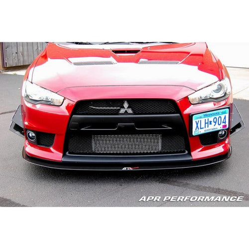 Karbonový predný splitter APR pre Mitsubishi Lancer Evolution X (EVO 10) – vrátane montážnych tyčí