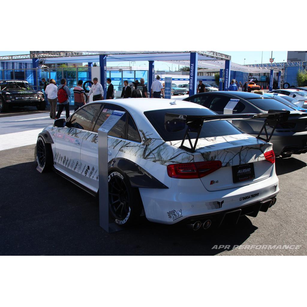 Audi S4 GTC-300 karbónové nastaviteľné krídlo 2009-2012