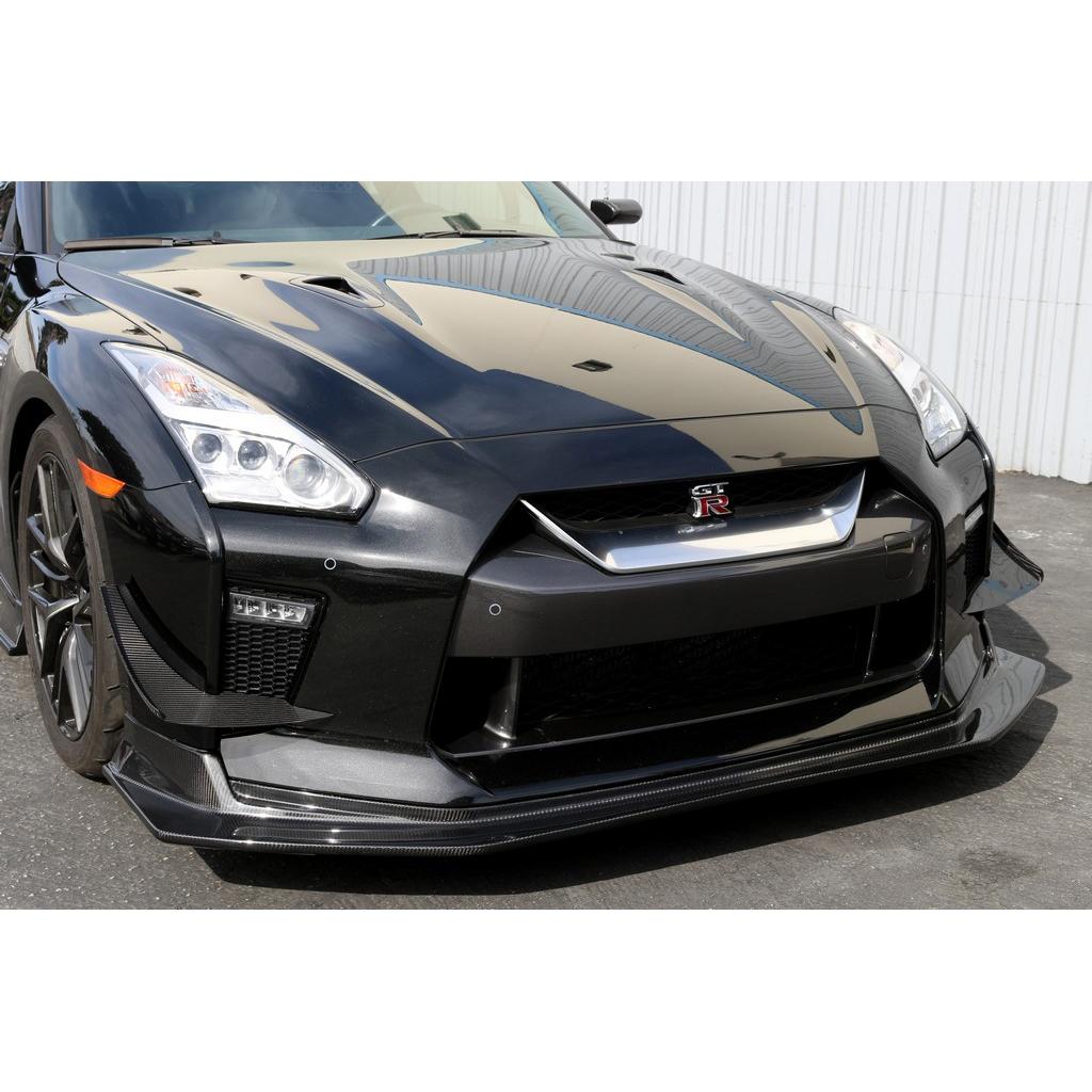 Nissan GT-R R35 aero kit APR Performance 2017+