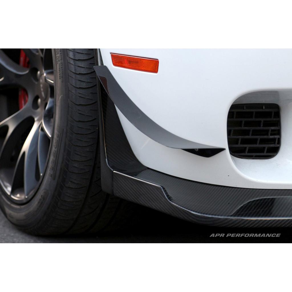Karbónové predné canards APR Dodge Challenger Hellcat (2015–2023)