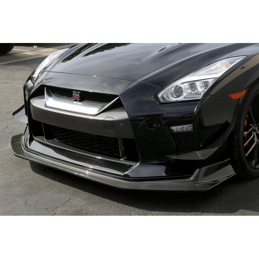 Karbonové canardy APR pre Nissan GT-R R35 – predný nárazník (canard set)