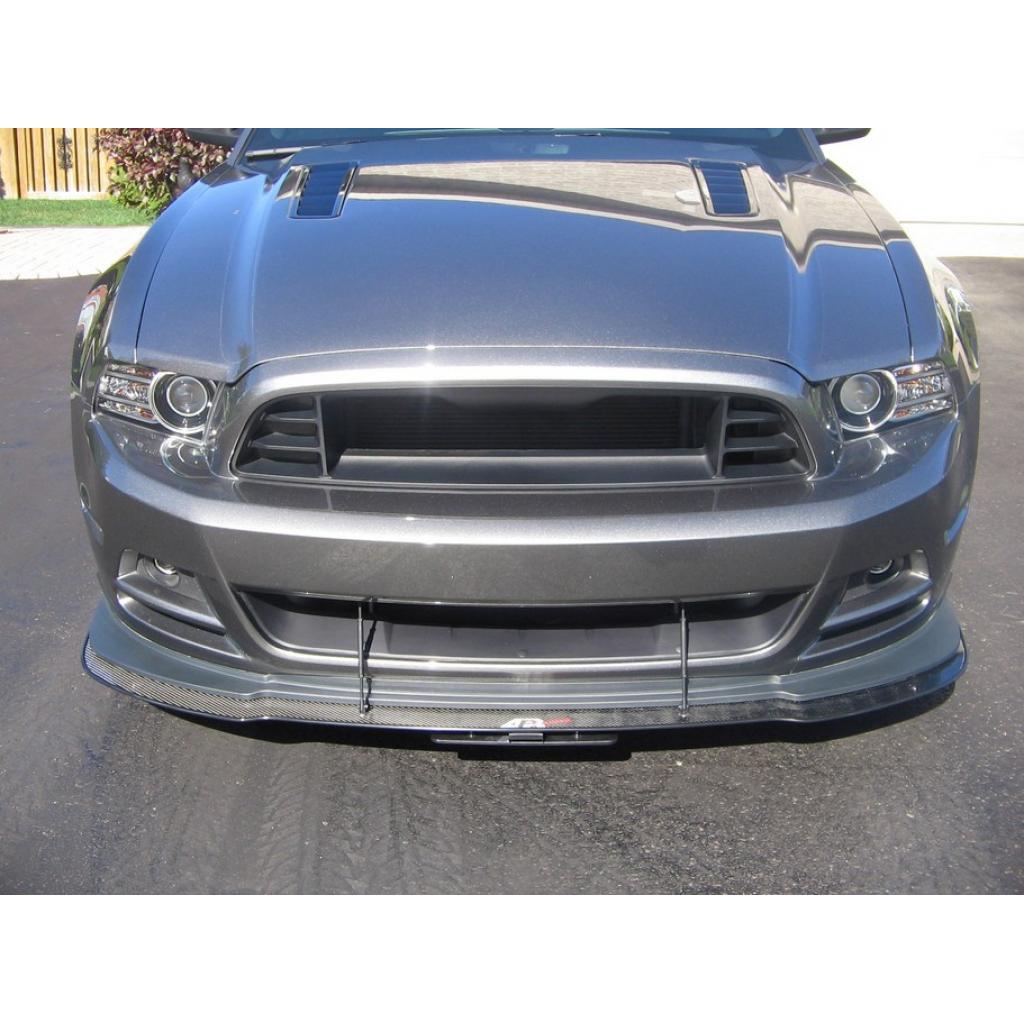 Karbonový predný splitter APR pre Ford Mustang California Special – vrátane montážnych tyčí