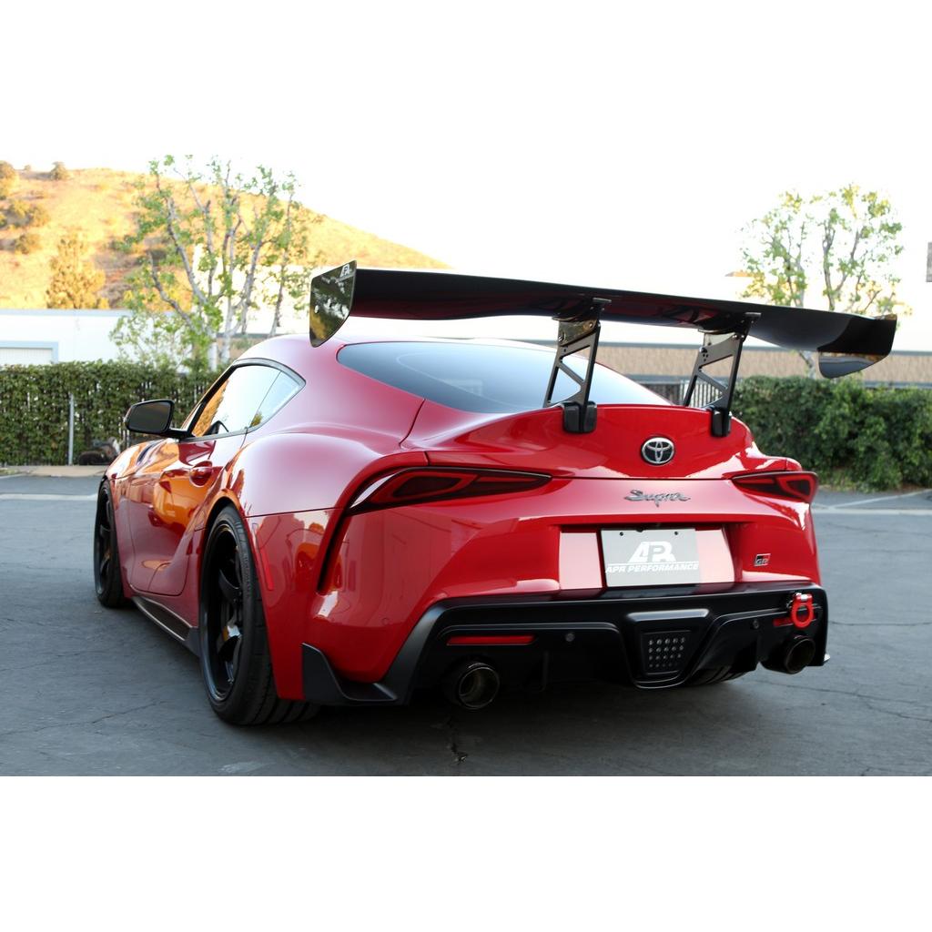 Toyota Supra A90 GTC-300 karbónové nastaviteľné krídlo 2020+