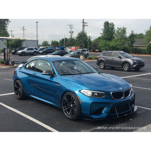 Karbonový predný splitter APR pre BMW M2 – vrátane montážnych tyčí
