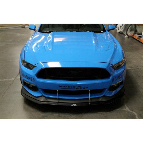Karbonový predný splitter APR pre Ford Mustang Performance Package – vrátane montážnych tyčí